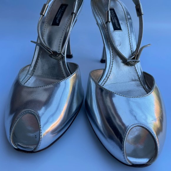 Dolce & Gabbana Silver Leather Sandals Size 37